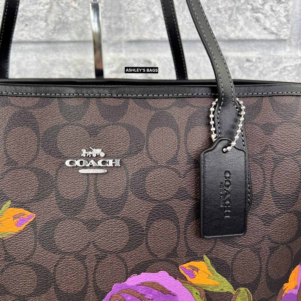 Coach City Tote In Signature Canvas With Rose Print - Picture 3 of 11